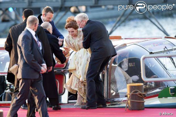 248006_547058225333121_1478400451_n