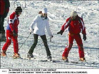 428048_339216772783935_767013066_n