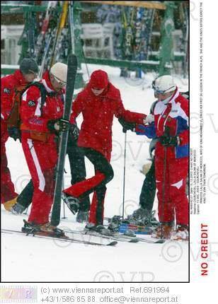 430510_339217809450498_1977880940_n