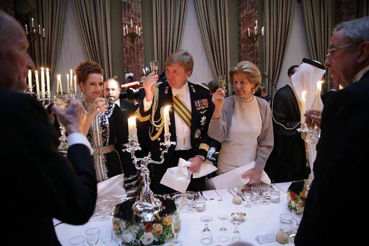 530634_460863153952629_2053590484_n