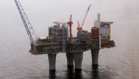 قريبا: شركة إسبانية تنقب عن البترول في المياه الاقليمية للناظور و مليلية