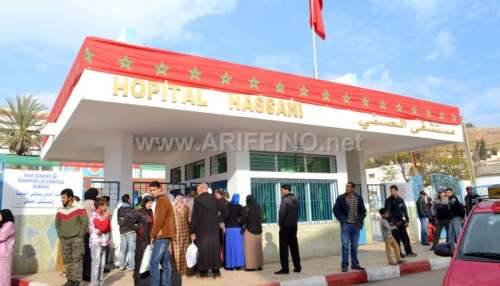 خطير: معركة بالأسلحة البيضاء بين باعة الديطاي و الخضر امام بوابة المستشفى الحسني بالناظور