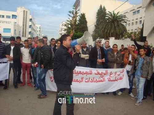 روبورتاج: وقفة احتجاجية تضامنية مع المعتقل “الياس الوزاني ” بالمحكمة الابتدائية بالناظور