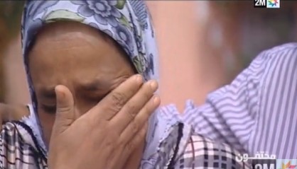 شاهد روبورتاج “مختفون” على 2M: ”أمي فاطمة تعود للعيش مع إبنتها بالناظور بعدما تخلى عنها أبنائها”