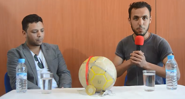 شاهد بالفيديو :الحلقة الأولى من البرنامج الفكاهي “أمرقي أك وحرايفي” مع مدرب كرة القدم