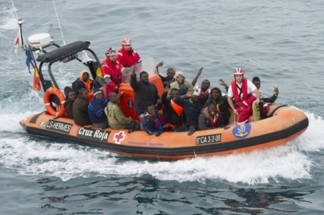 انقاذ العشرات من المهاجرين السريين ابحروا من سواحل الناظور