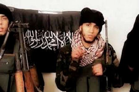 مغني مغربي انضم لتنظيم ” داعش ” على قائمة الإرهاب الدولي