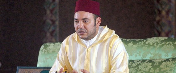King Mohammed VI of Morocco prays late 13 May 2003 at the Casablanca mosque during celebrations on the eve of the Mouled festival, commemorating the birth of prophet Mohammed.PHOTO AFP ABDELHAK SENNA (Photo credit should read ABDELHAK SENNA/AFP/Getty Images)
