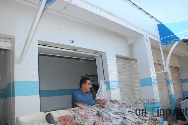 روبورتاج : رئيس جمعية بدر لتجار السمك بالناظور يشتكي من الحالة المزرية للسوق الجديد