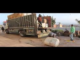 جمارك القنيطرة تحجز شاحنة قادمة من الناظور محملة ب 200 مليون من البضائع المهربة