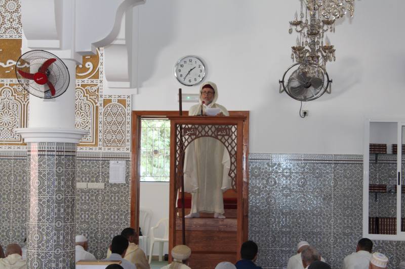 روبورتاج: افتتاح خطبة الجمعة بمسجد الإمام الطبري بالعمران بسلوان