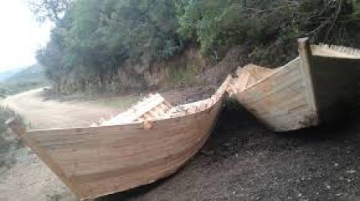 درك سلوان يحجز قوارب خشبية تستعمل في الهجرة السرية