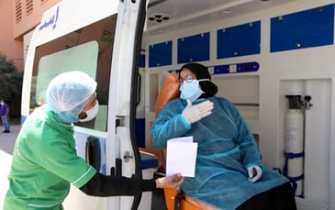 27 حالة مصابة بكورونا تغادر مستشفى الحسيمة للاستشفاء في المنازل