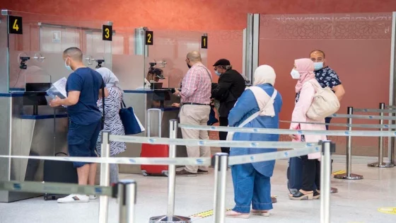 غلاء أسعار التذاكر يحرم عائلات مغربية في الخارج من زيارة البلاد بالصيف