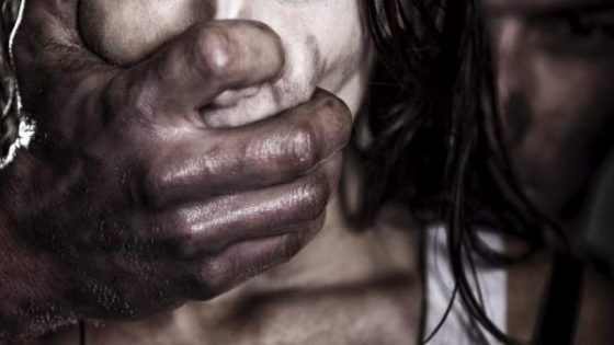 غرائب المغرب: اغتصب فتاة وأجبرها على التقاط صور خليعة..هذا ما قررته المحكمة