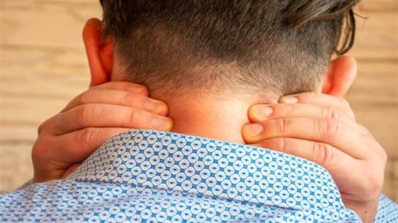 أعراض و أسباب الصداع خلف الرأس و كيفية التخلص منه