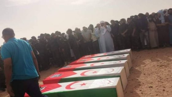 البوليساريو تنظم مراسيم دفن القيادي حمودي وأربعة من مرافقيه سقطوا في ضربة جوية مغربية