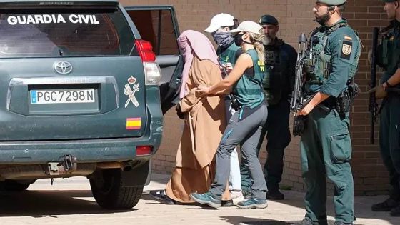 محكمةٌ إسبانية تسجنُ زوجة مغربي”جنّدت” أطفاله للقتال بـ”داعش”