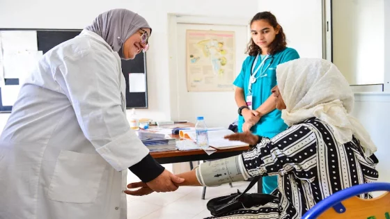 الحكومة تعوّل على “تضامن المغاربة” لإنجاح برنامج التغطية الصحية الشاملة